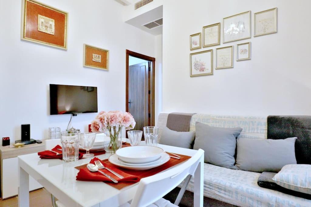 Horno24, Alojamiento Con Patio Andaluz, Tipico De กอร์โดบา ภายนอก รูปภาพ
