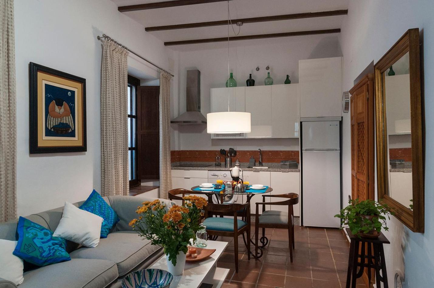 Horno24, Alojamiento Con Patio Andaluz, Tipico De กอร์โดบา ภายนอก รูปภาพ