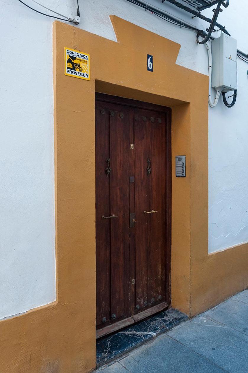 Horno24, Alojamiento Con Patio Andaluz, Tipico De กอร์โดบา ภายนอก รูปภาพ