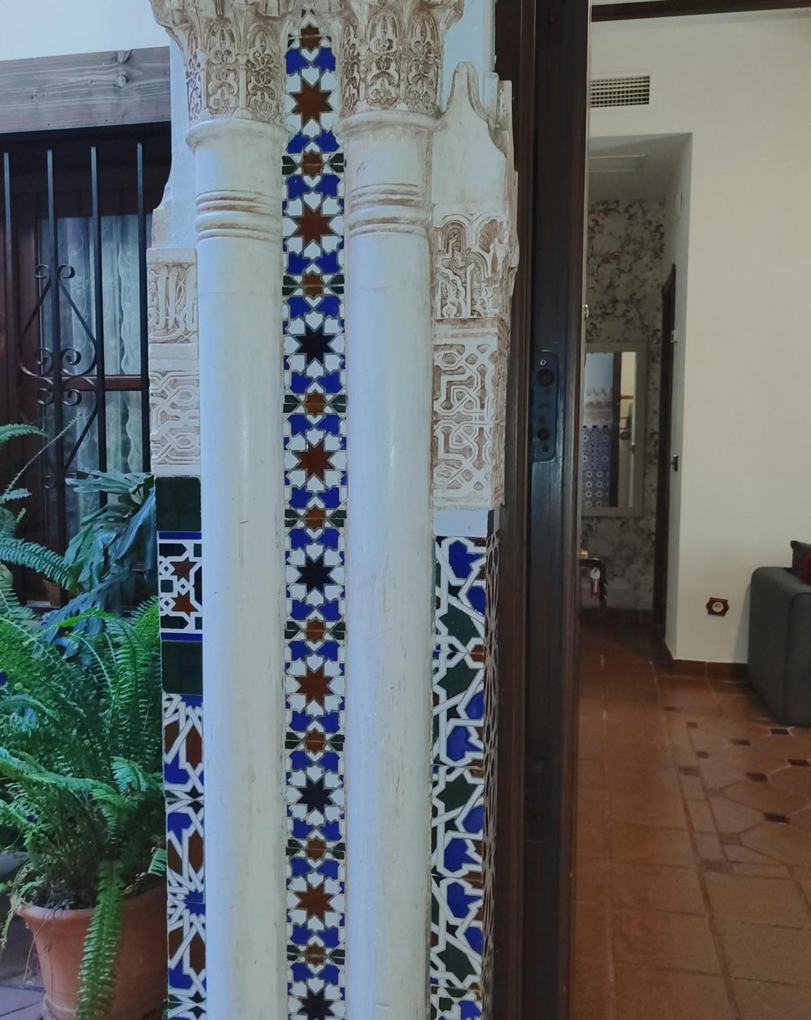 Horno24, Alojamiento Con Patio Andaluz, Tipico De กอร์โดบา ภายนอก รูปภาพ