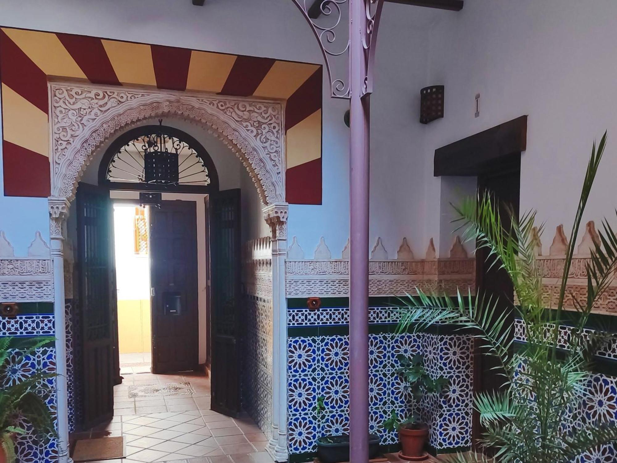 Horno24, Alojamiento Con Patio Andaluz, Tipico De กอร์โดบา ภายนอก รูปภาพ